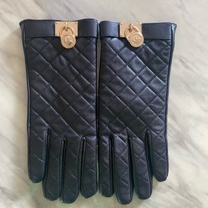 Brand new Michael kors black leather gloves